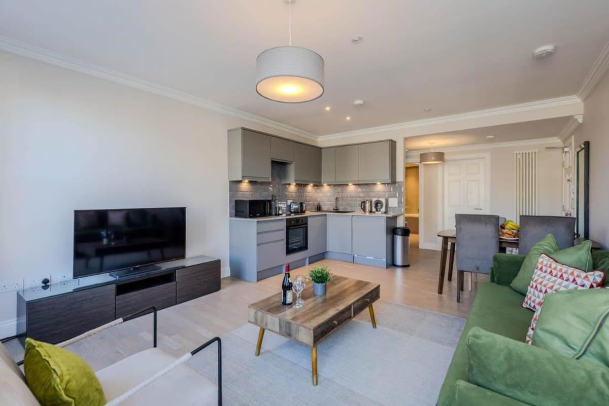 Dragon Suites - Edinburgh City Centre 2 Bed Apartment Buitenkant foto